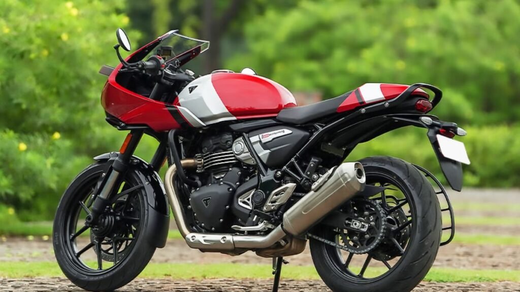 Triumph Thruxton 400